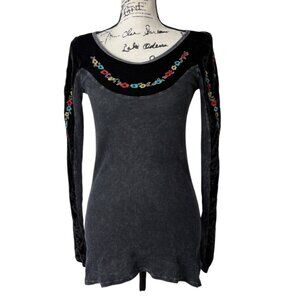 T Party Thermal Top Embroidered Floral Velvet Trim Long Sleeve Gray Women Size M